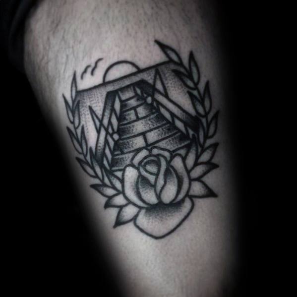 Old School Mens Pyramid Flower Simple Traditional Thigh Tattoo