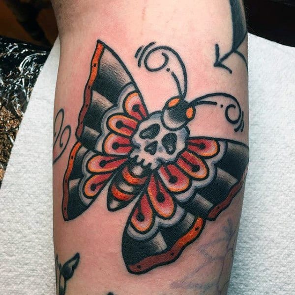 Old School Retro Mens Moth Forearm Tattoo Design Ideas