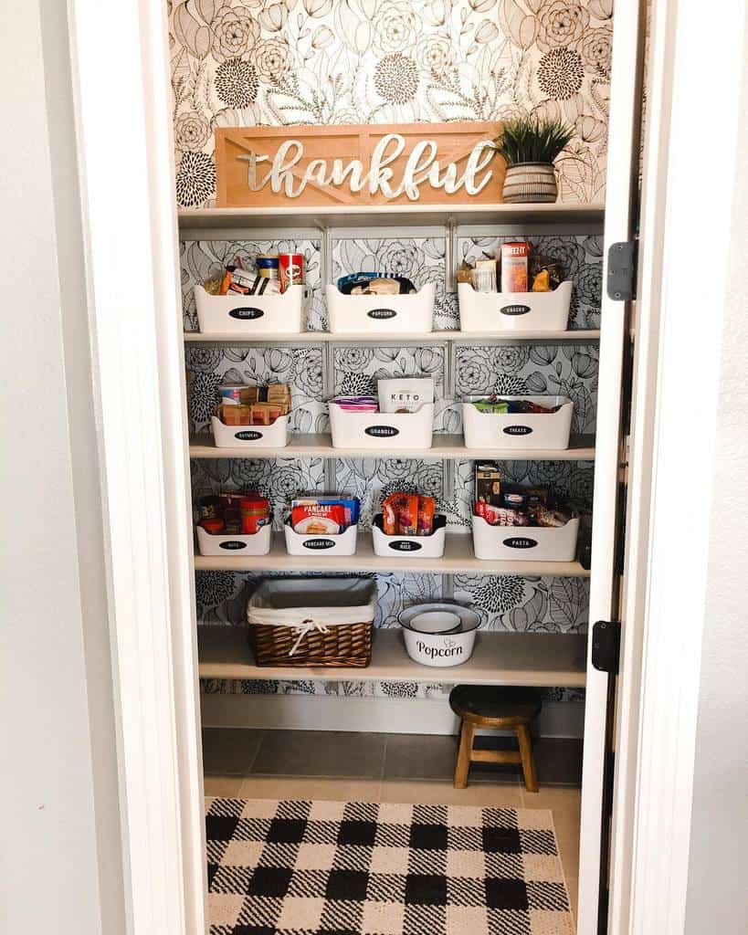 38 Beautiful Butlers Pantry Ideas That Make the Perfect Culinary Companions