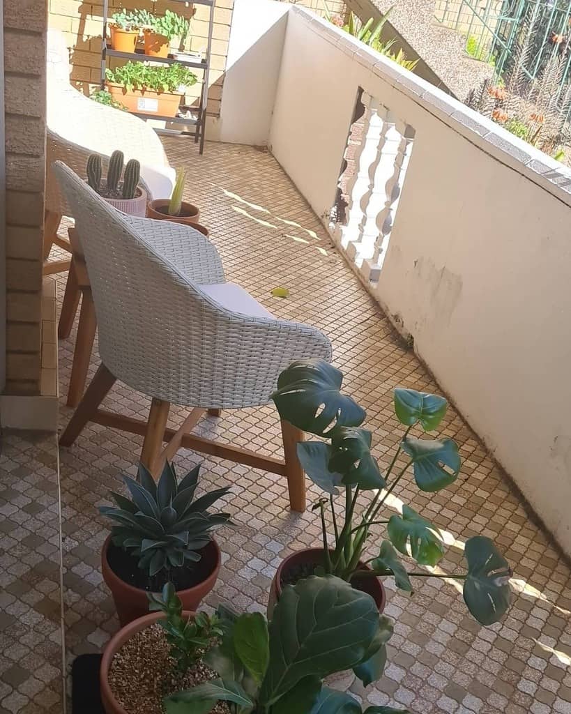 outdoor apartment patio ideas my_little_pots
