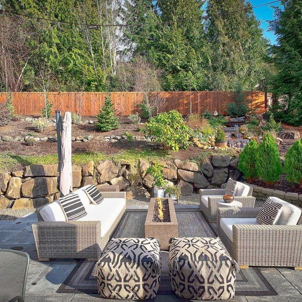 outdoor-living-space-firepit-image-5