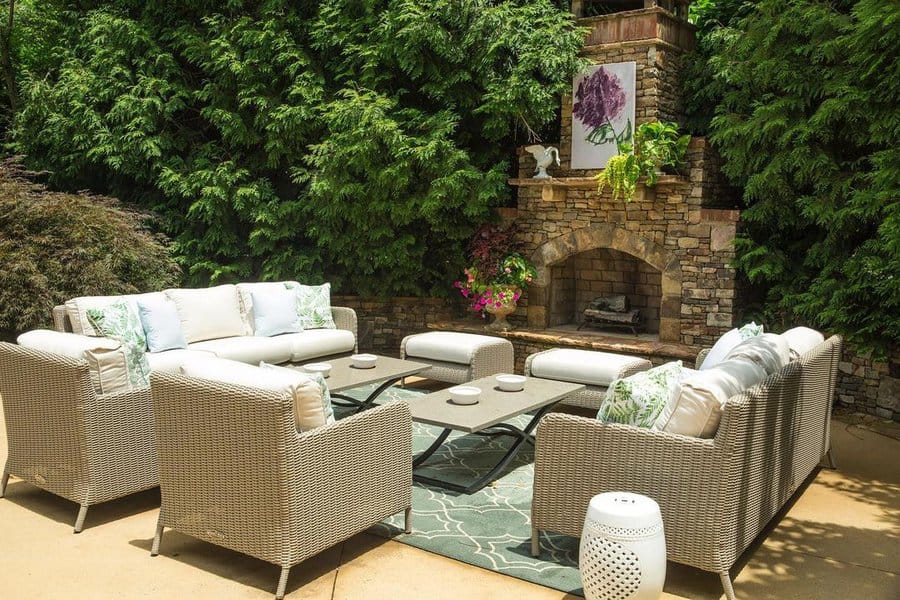 outdoor-living-space-fireplace-image-10