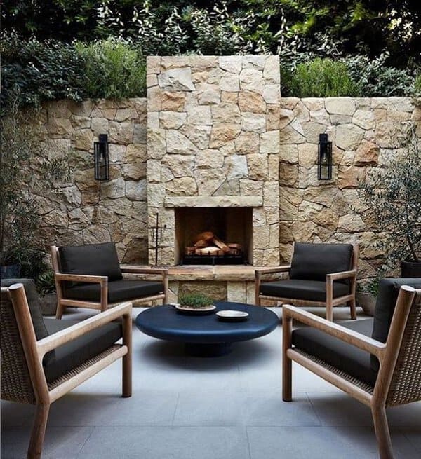 outdoor-living-space-fireplace-image-13