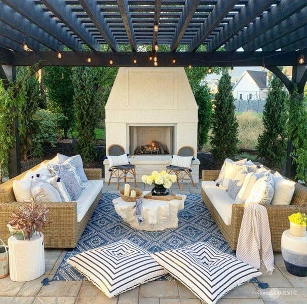 outdoor-living-space-fireplace-image-5