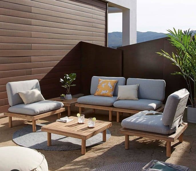 outdoor-living-space-furniture-image-12