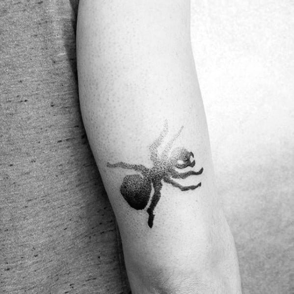 Outer Arm Tricep Dotwork Ant Male Tattoos