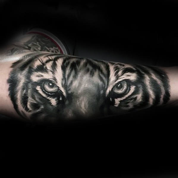 Outer Forearm Mens Realistic Tiger Head Eyes 3d Tattoo Design