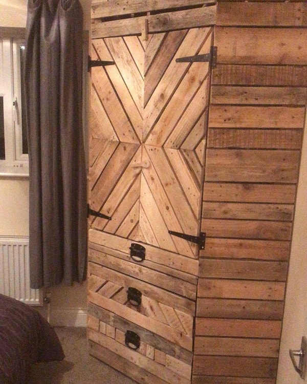 wooden corner bedroom closet
