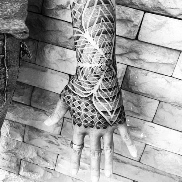 pattern-distinctive-male-geometric-hand-tattoo-designs