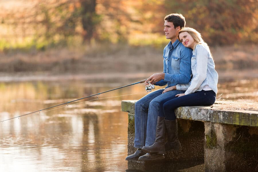 Are Classic Romantic Relationships in Trouble?