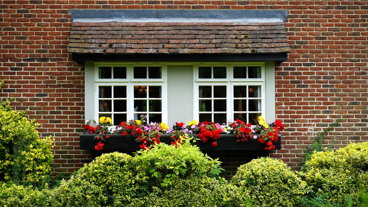 Why Exterior Home Maintenance Is a Key Part of Luxury Living