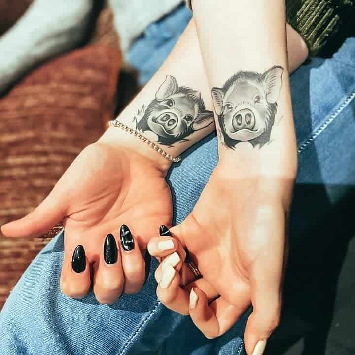 pig-animal-bestfriend-tattoo-laurabethlovekindnessempower