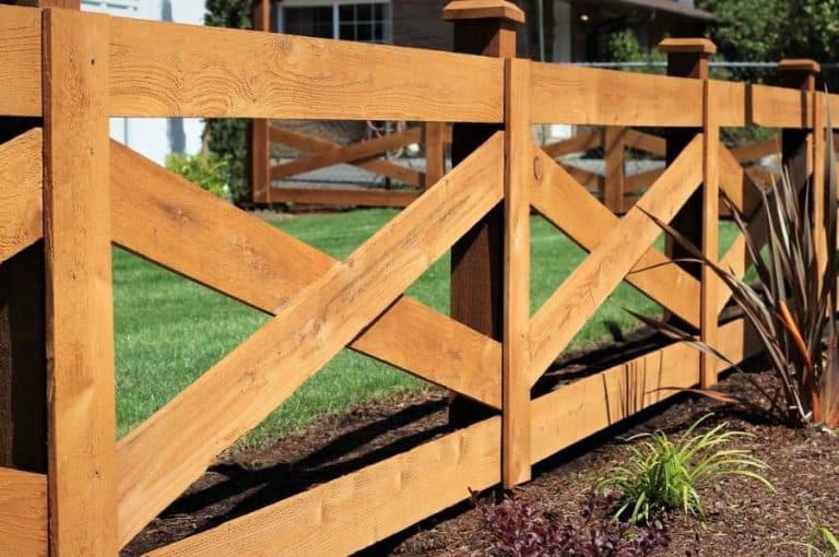 Ranch Country Wood Fence Ideas Enforthomes 768x510 