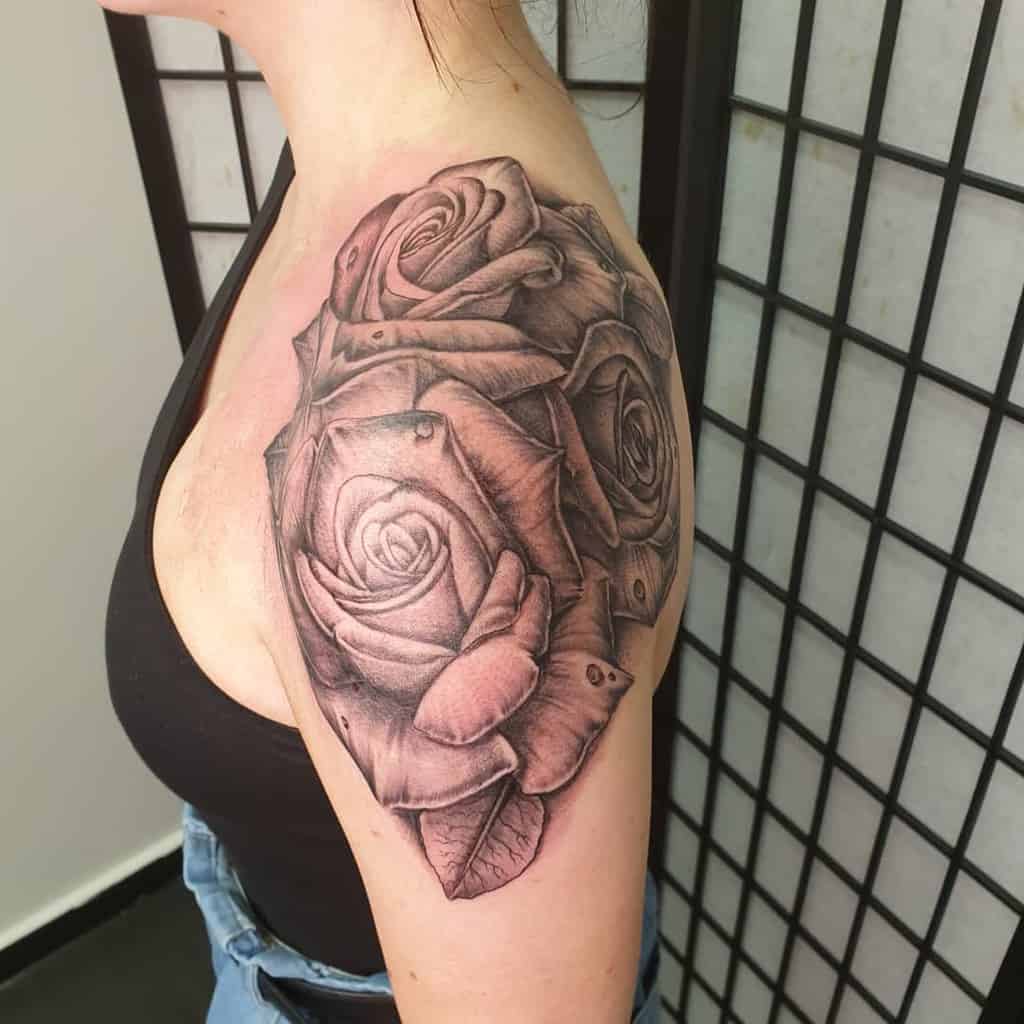 realistic flower shoulder tattoo qweenbtattooist