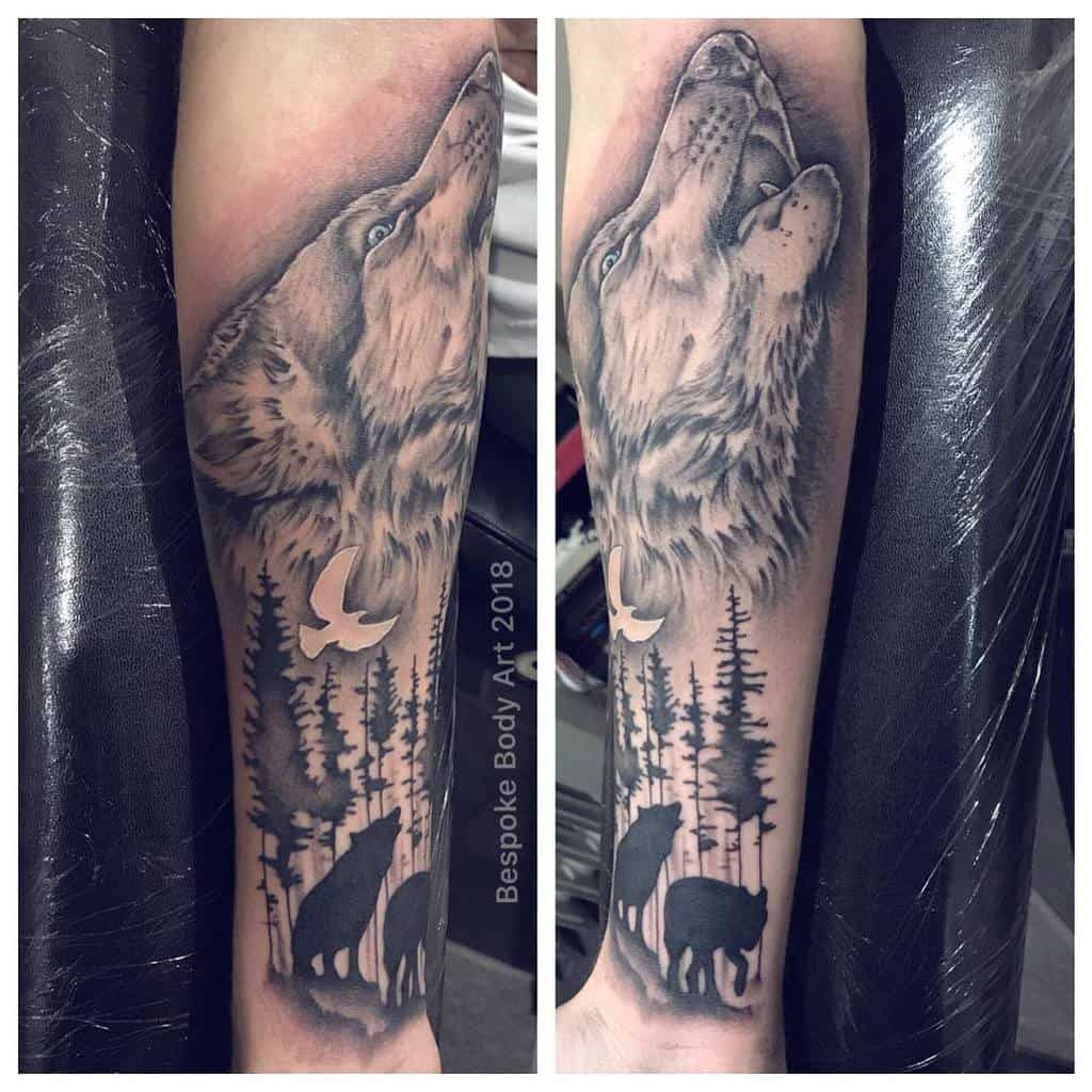 realistic howling wolf tattoo bespoketattoos