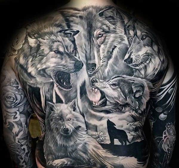 realistic-mens-shaded-wolves-full-back-tattoo-ideas