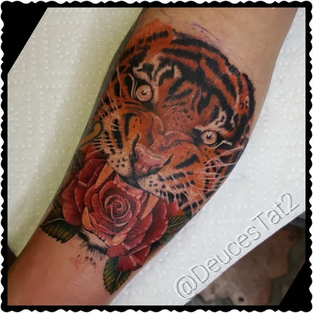 Top 61 Best Tiger Rose Tattoo Ideas [2021 Inspiration Guide]