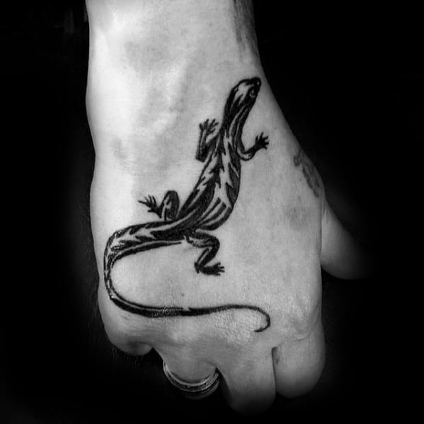Remarkable Hand Gecko Tattoos For Males