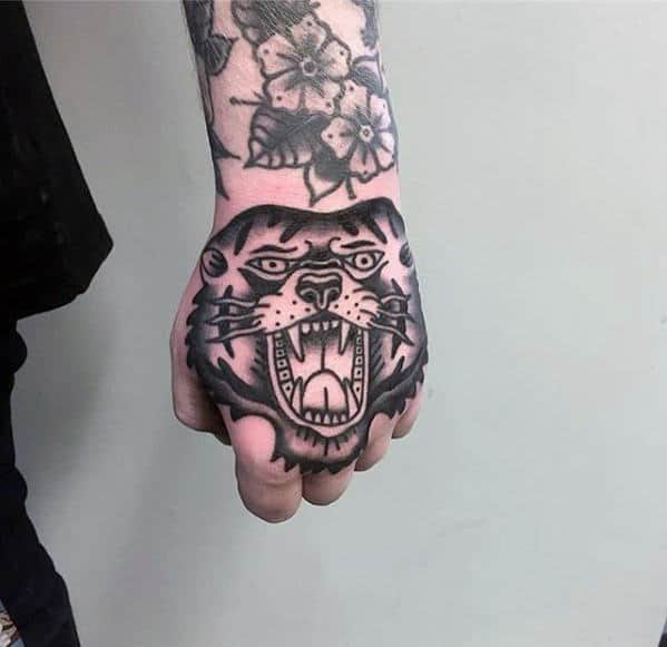 MagnumTattooSupplies on Twitter Matt Edwards did this gorgeous neotraditional  hand tattoo created using magnumtattoosupplies    neotradtattooflash  tattooart tattooideas tattooidea flashtattoo neotradtattoo  neotraditionaltattoos 