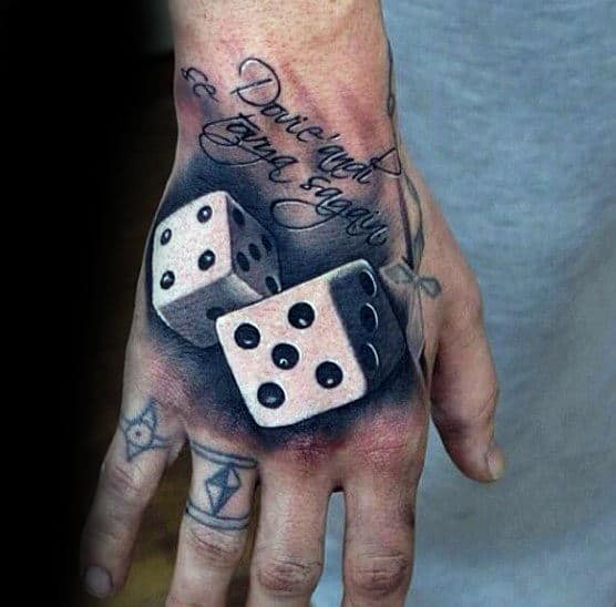 Hand tattoo für männer