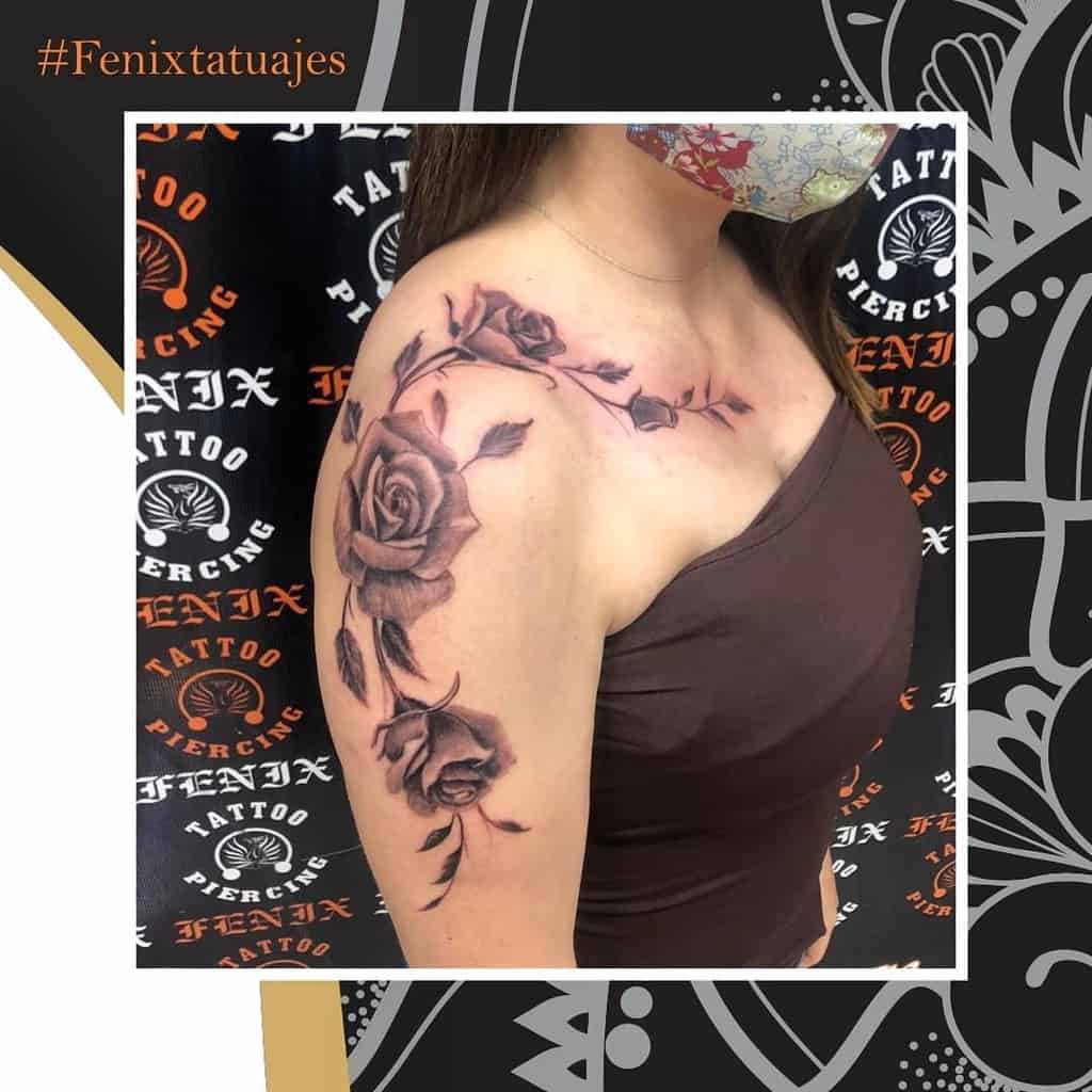 rose flower shoulder tattoo fenix_tatuajes