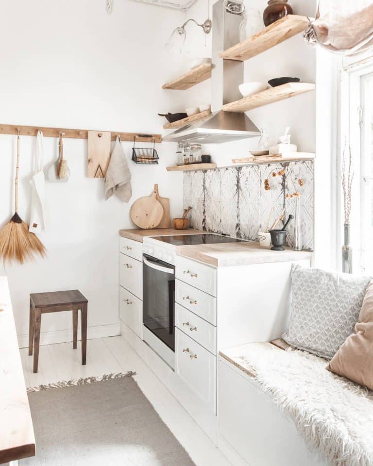 Innovative Wall Shelf Concepts to Maximize Space