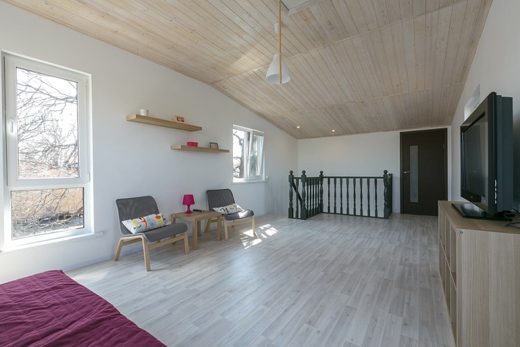 scandinavian minimalistic wooden beadboard ceiling