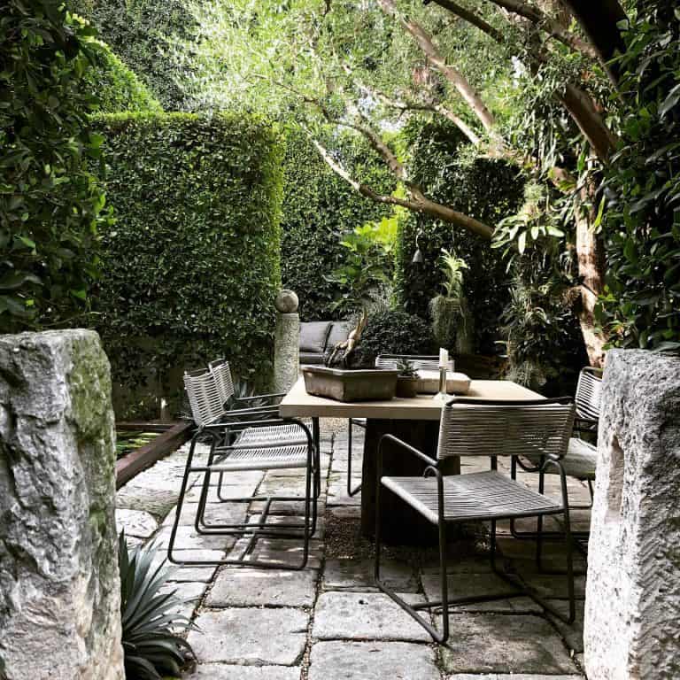 70 Shade Garden Ideas to Transform Your Space in 2024