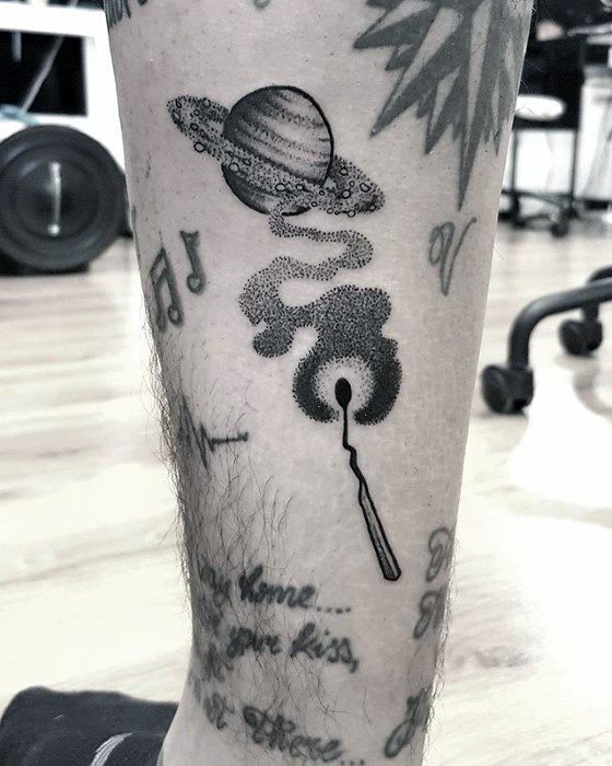 Sharp Saturn Male Tattoo Ideas
