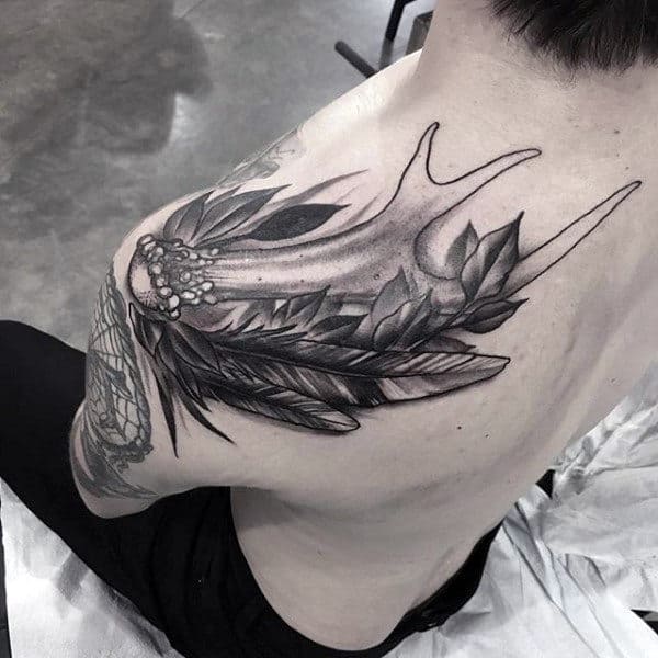 Shoulder Blade Antler Male Tattoo Designs