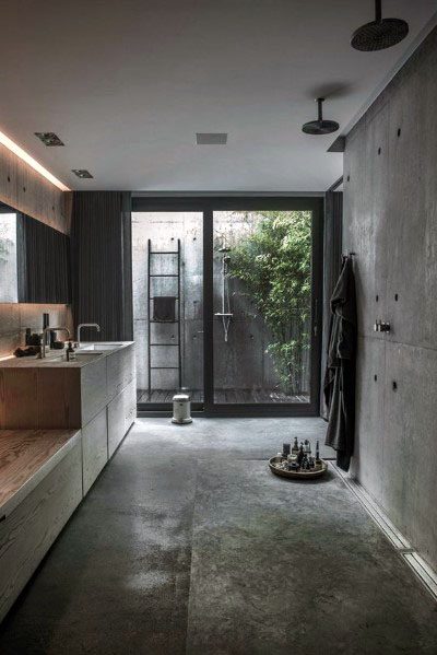 outdoor open shower 