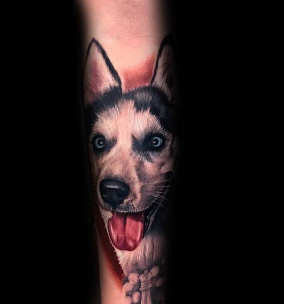 Siberian Husky Themed Tattoo Design Inspiration