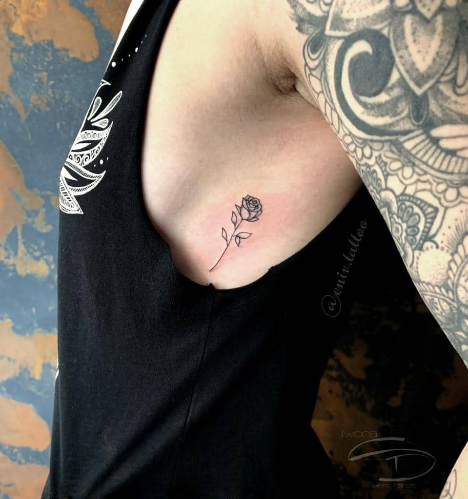 side tiny rose tattoos eniv.tattoo
