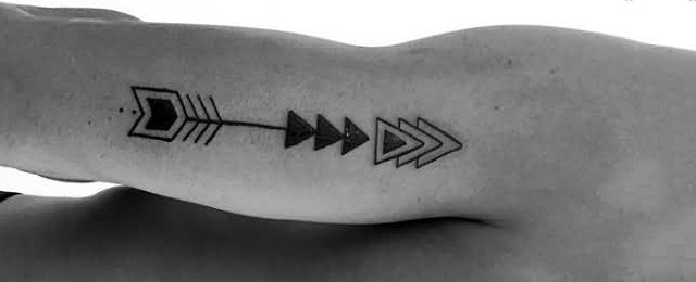 40 Simple Arrow Tattoo Designs For Men – Sharp Ink Ideas