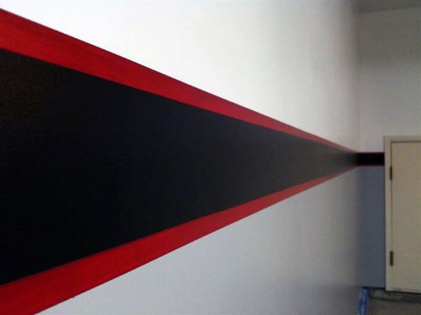 Simple Black And Red Stripe Wall Paint Ideas For Garages