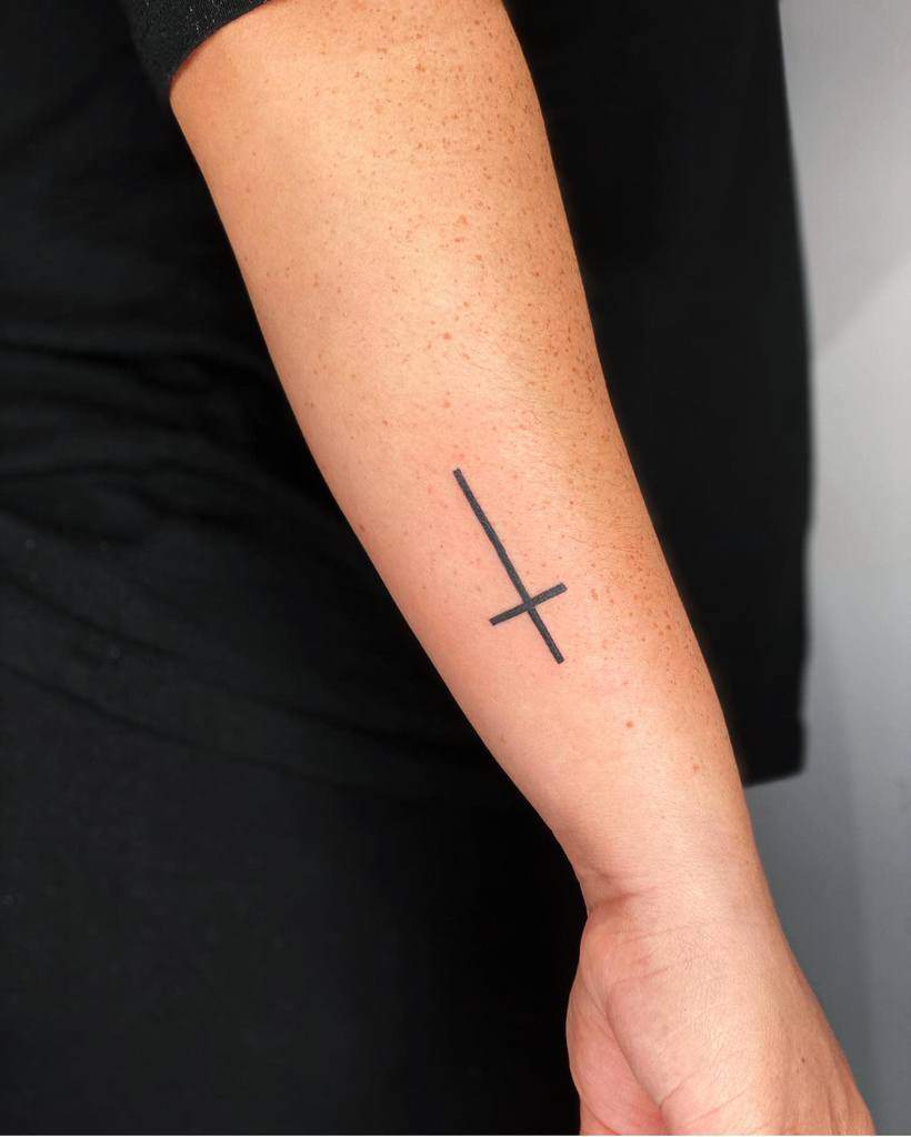 simple cross tattoos for women ana4art_