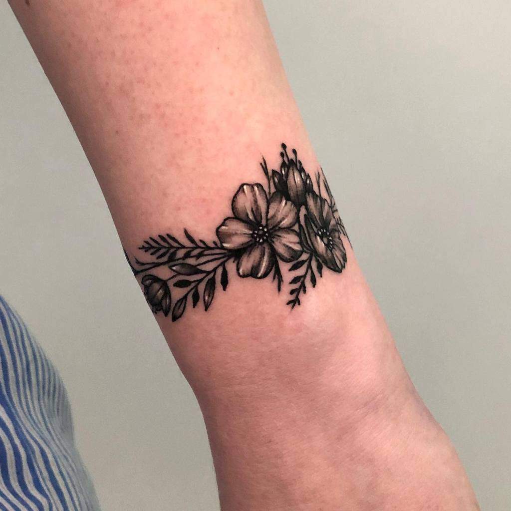 simple flower wrist tattoo rauldexx