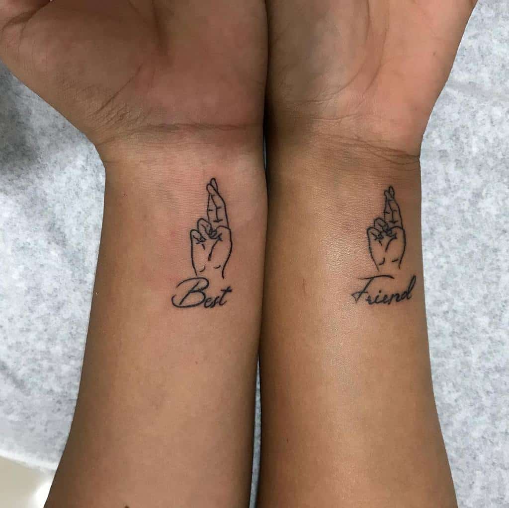 small-bestfriend-tattoo-romelvistattoo
