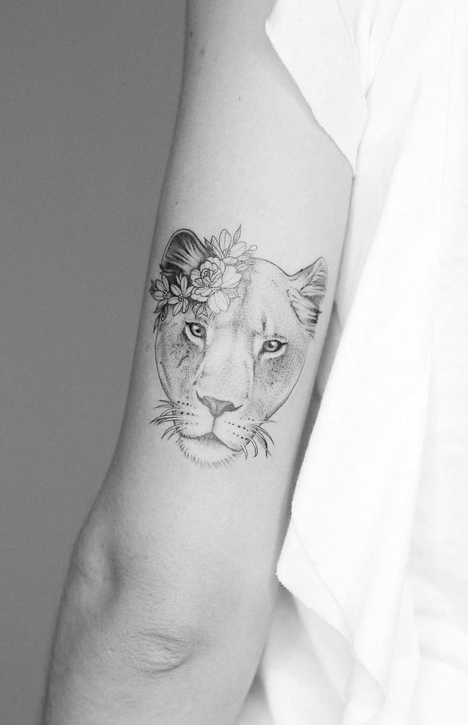 Small Fantastic Cute Lion Tattoo