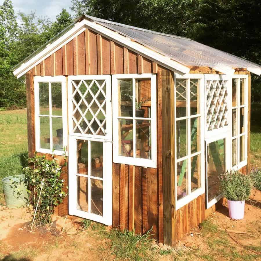 49 Creative Greenhouse Ideas for Year-Round Gardening