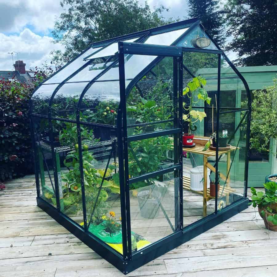 49 Creative Greenhouse Ideas For Year-Round Gardening