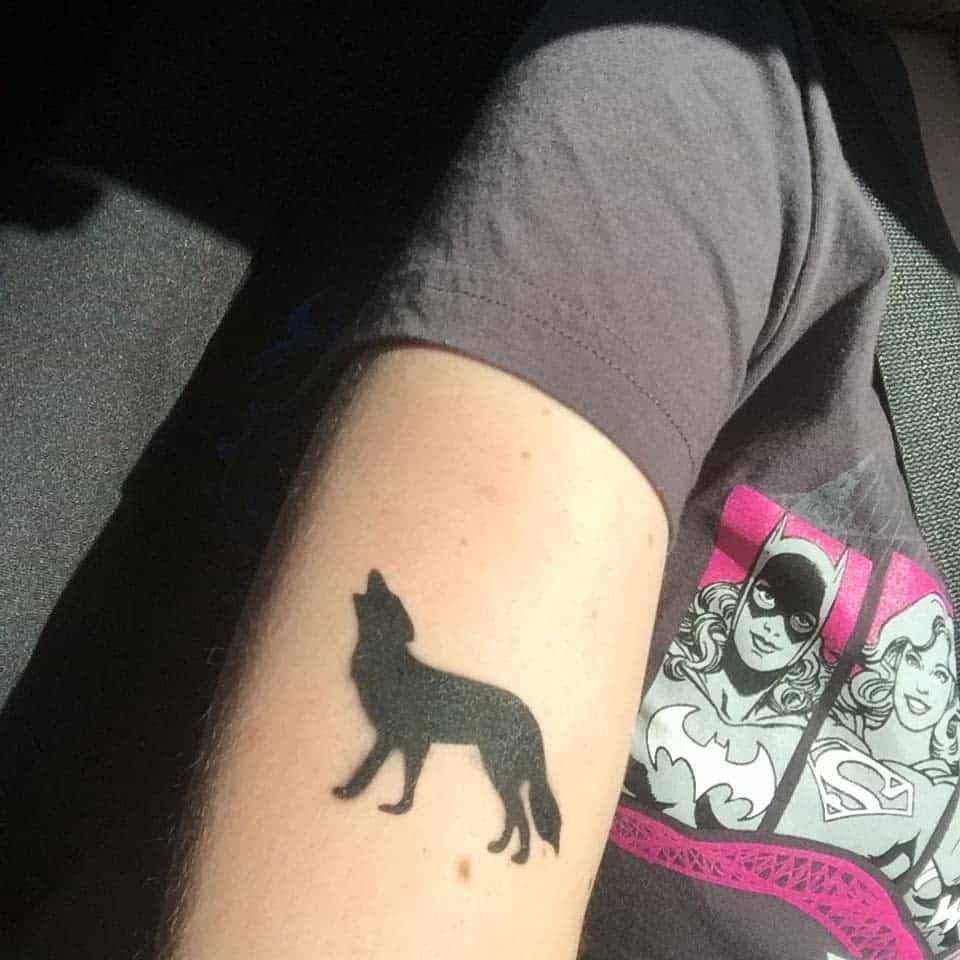 small howling wolf tattoo shonarocket