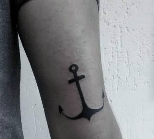 Anchor Small Men's Tattoo