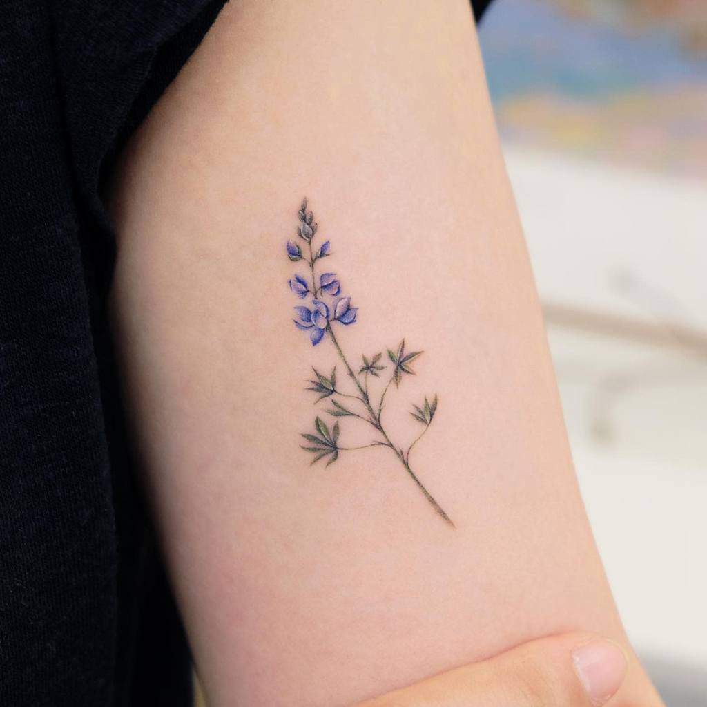 small minimalist wildflower tattoos siyeon_tattoo