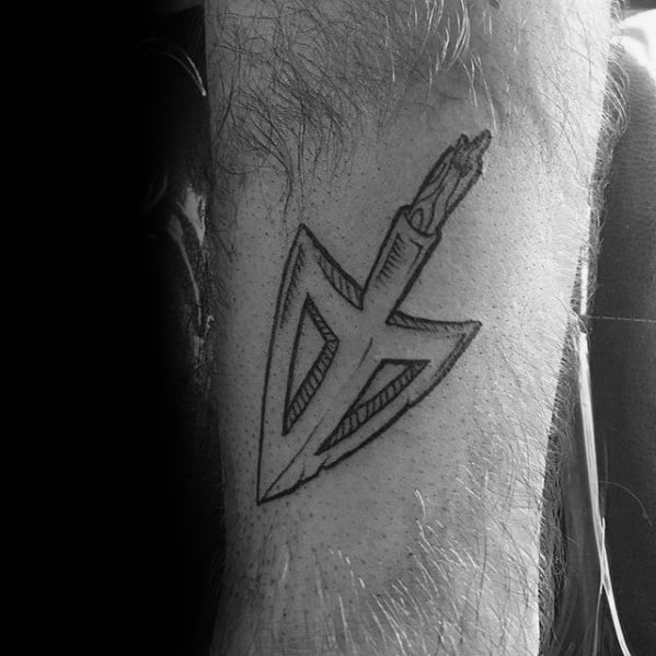 Small Simple Arrow Guys Leg Tattoo Design Ideas