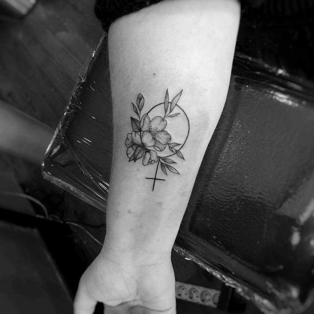 tattoo-for-women-bea.pumpkin.tattoo-symbolic-4