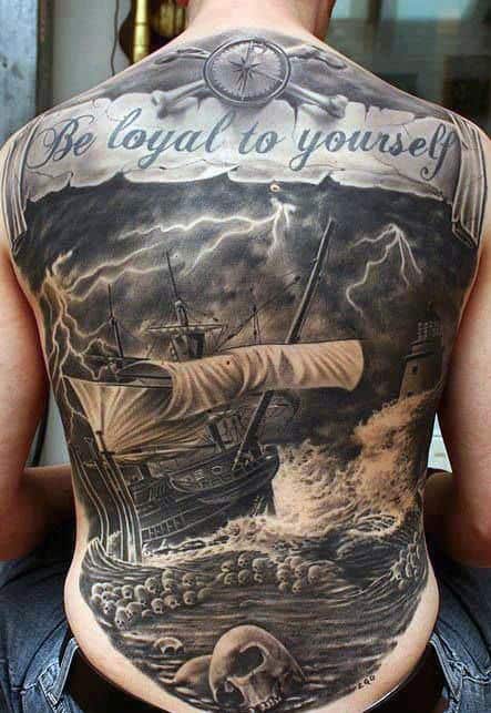 Tatuajes De Barcos Para Hombres En La Espalda