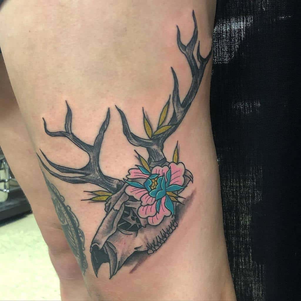 New Waterproof Temporary Tattoo Sticker Elk Head Deer Bucks Horn Antlers  Henna Tatto Tatoo Fake Tattoos For Men Women From Kareem123, $0.75 |  DHgate.Com