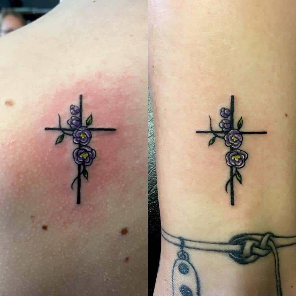 tiny-cross-flower-mother-daughter-tattoo-ironiketattoos