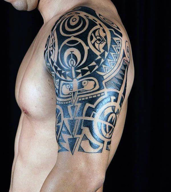 Traditional Black Design Tattoo Quarter Sleeves Males